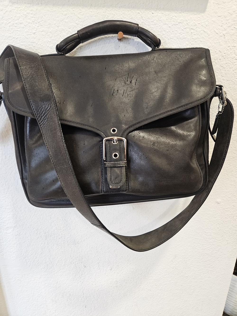 Vintage Coach Black Leather Logan Messenger Briefcase Bag (Style 5238)